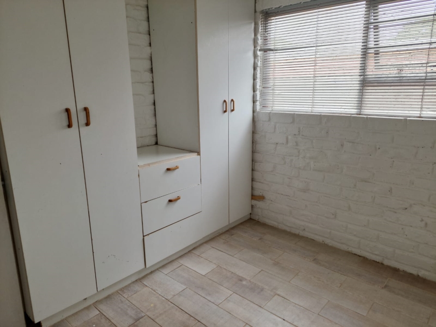 4 Bedroom Property for Sale in Seavale Eastern Cape